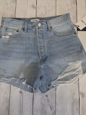 NWT Re/Done Light Blue Distressed 90s High-Rise Loose Jean Shorts 28
